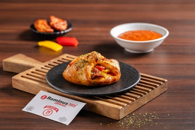 Momo Italiano Chicken